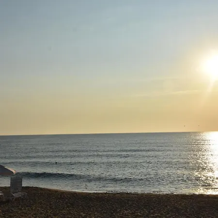 Διαμέρισμα Pearl Beach In The Cliff 2 *